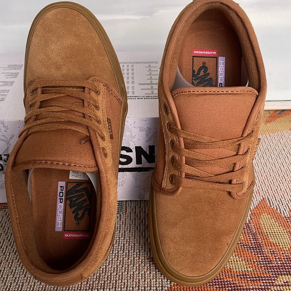 Vans Men’s Skate Chukka Low
Light Brown/Gum
VN0A4BX4BGZ
Sneakers - Picture 12 of 16